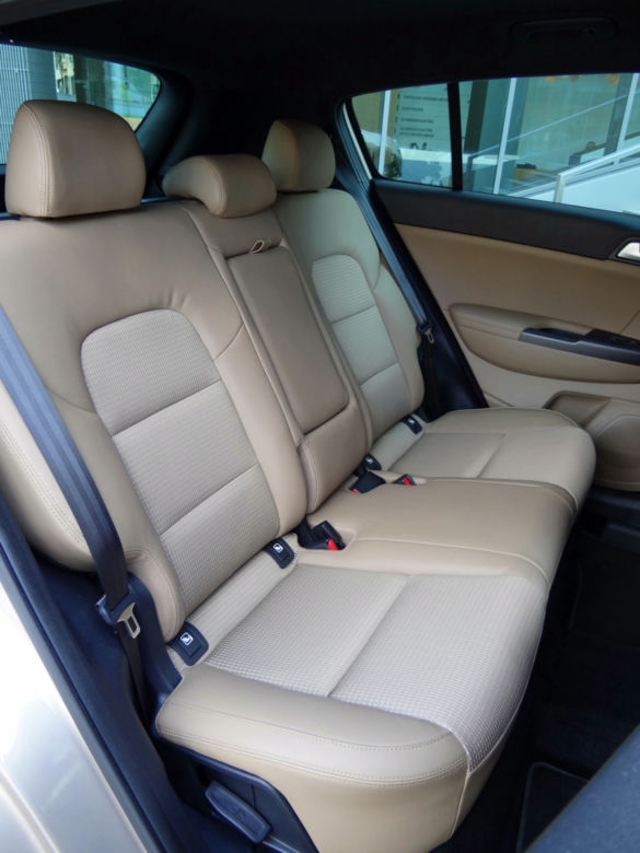 Kia Sportage 1.7 CRDI 6 MT 2WD L