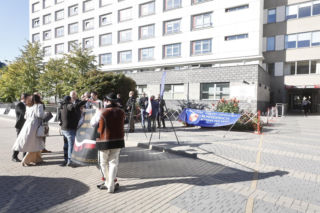 Pikieta przed rozprawą Grzegorza Brauna