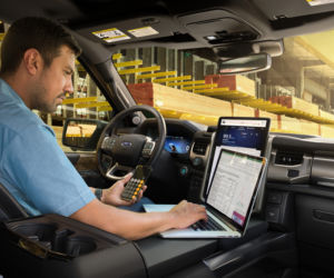 Ford F-150 Lightning (2022)