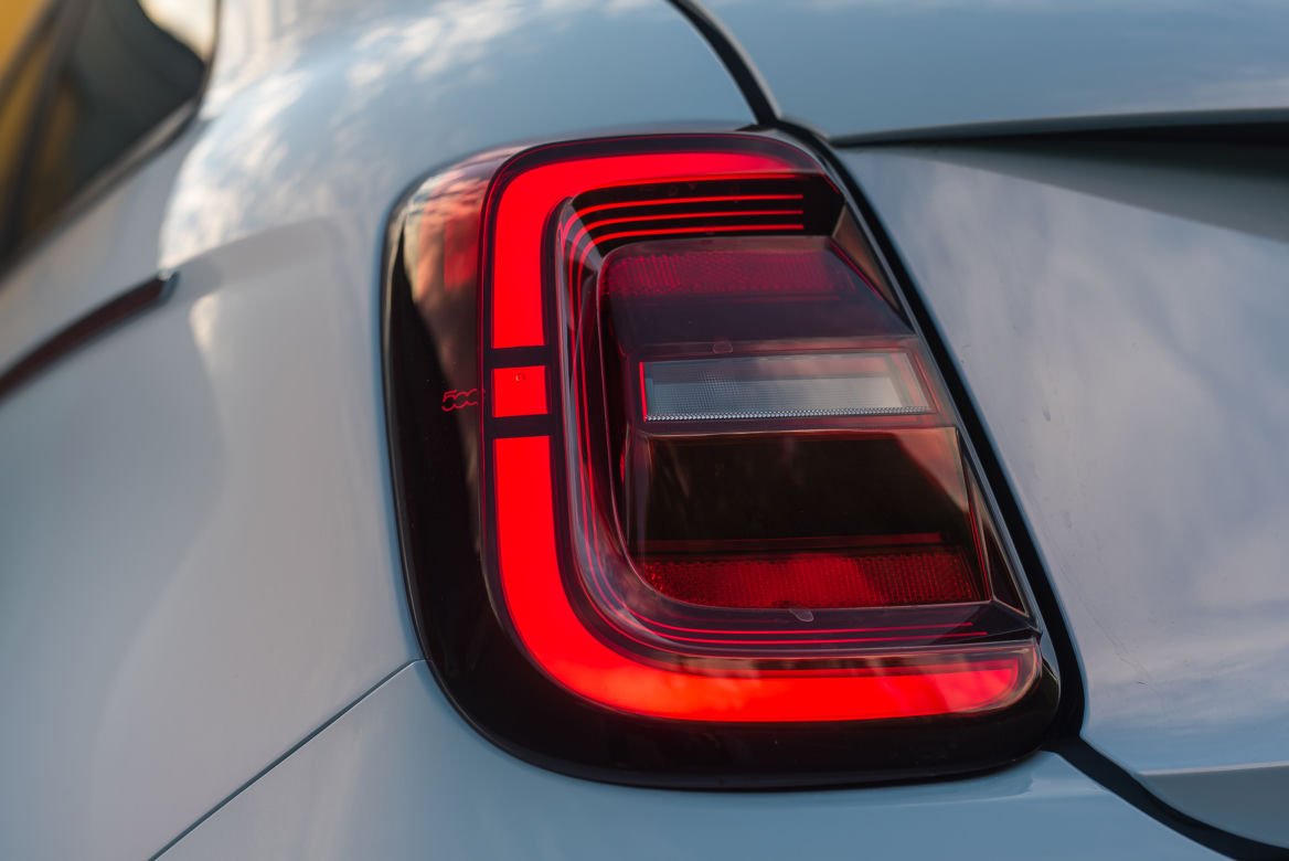 Fiat 500 Electric Icon 42 kWh 118 KM