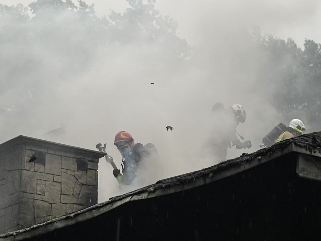 Pożar domu jednorodzinnego pod Warszawą