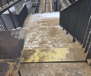 Szklanka na drogach i chodnikach. Bydgoszcz i region sparaliżowane przez marznący deszcz!