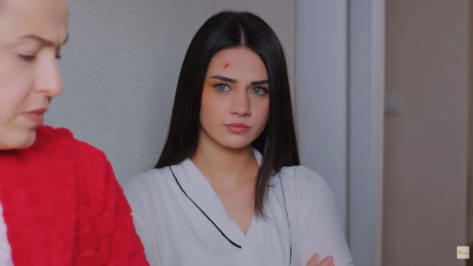 Miłość i nadzieja, odc. 365. Bahar, Cavidan