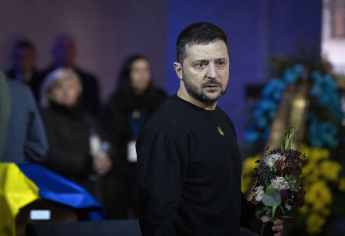 Ta zmieniła się twarz Wołodymyra Zełenskiego od czasu wybuchu wojny na Ukrainie