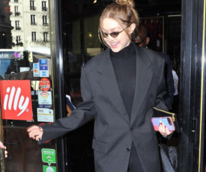 Gigi Hadid w kowbojkach