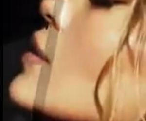 Jennifer Lopez nago! Ma 51 lat i wygląda jak bogini 