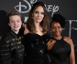 Angelina Jolie, Shiloh i Zahara na premierze filmu Czarownica 2