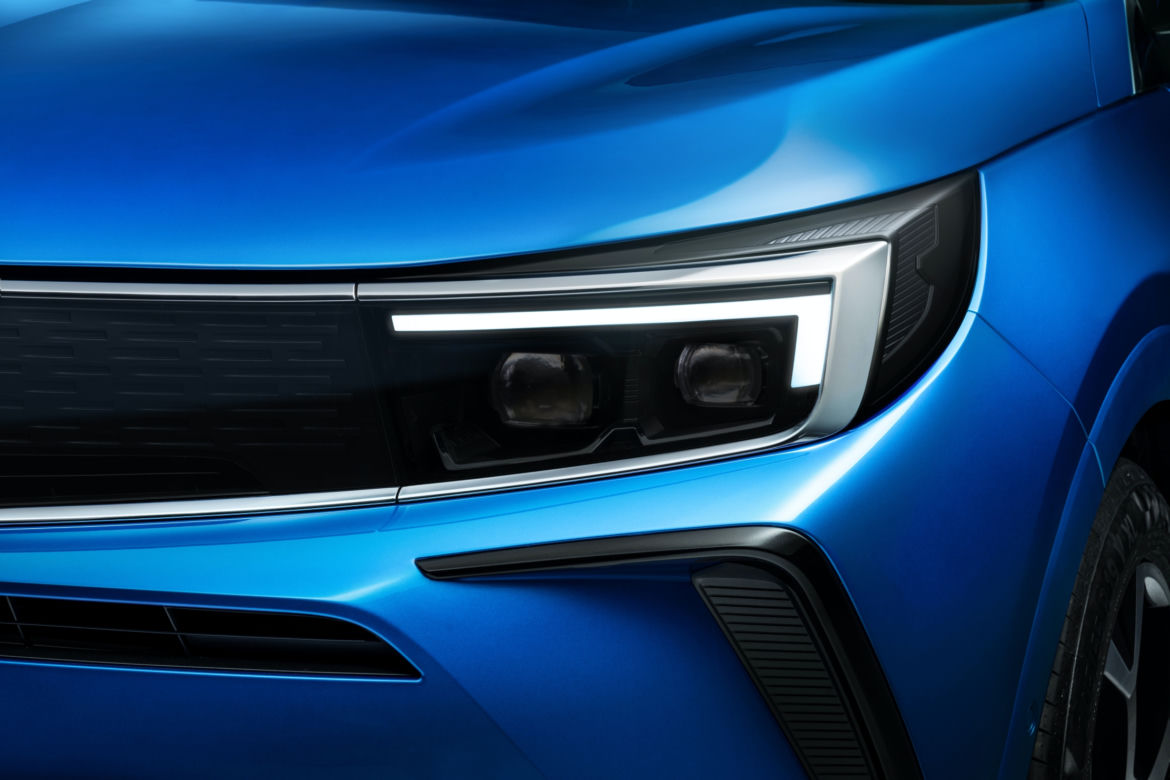 Opel Grandland Hybrid4 lifting 2021