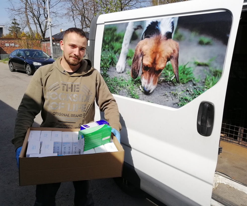 Kaliskie schronisko dla zwierząt wspiera DPS. Pracownicy przekazali niezbędny sprzęt