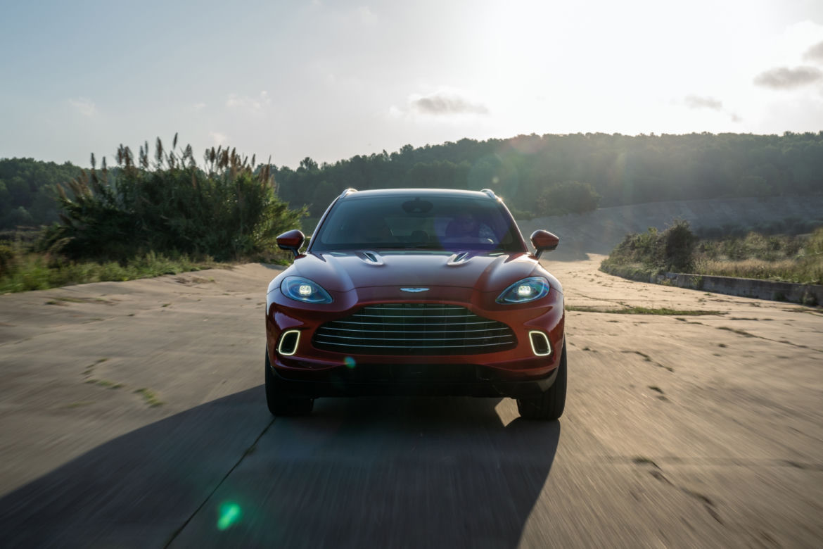 Aston Martin DBX (2020)