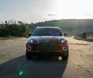 Aston Martin DBX (2020)