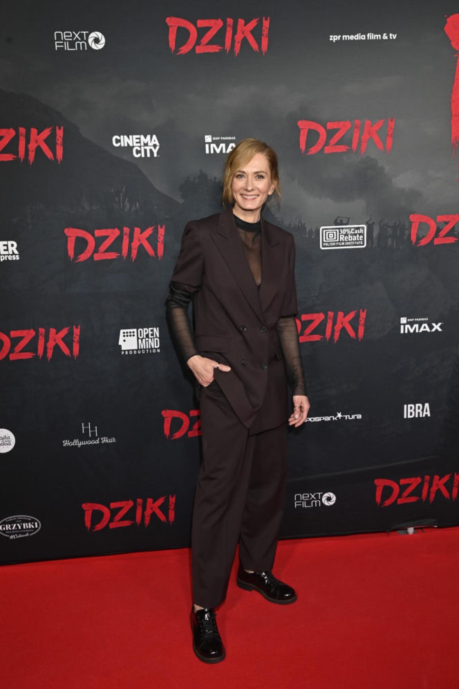 Anita Sokołowska zmieniła kolor włosów. Tak zaprezentowała się na przedpremierze filmu "Dziki"