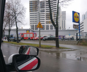 Alarm bombowy w Lidlu w Rzeszowie