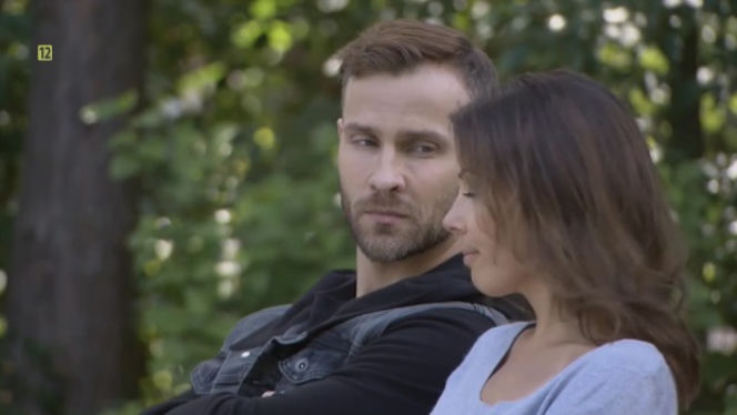 Barwy szczęścia. Adam (Bartosz Porczyk), Kasia Górka (Katarzyna Glinka)
