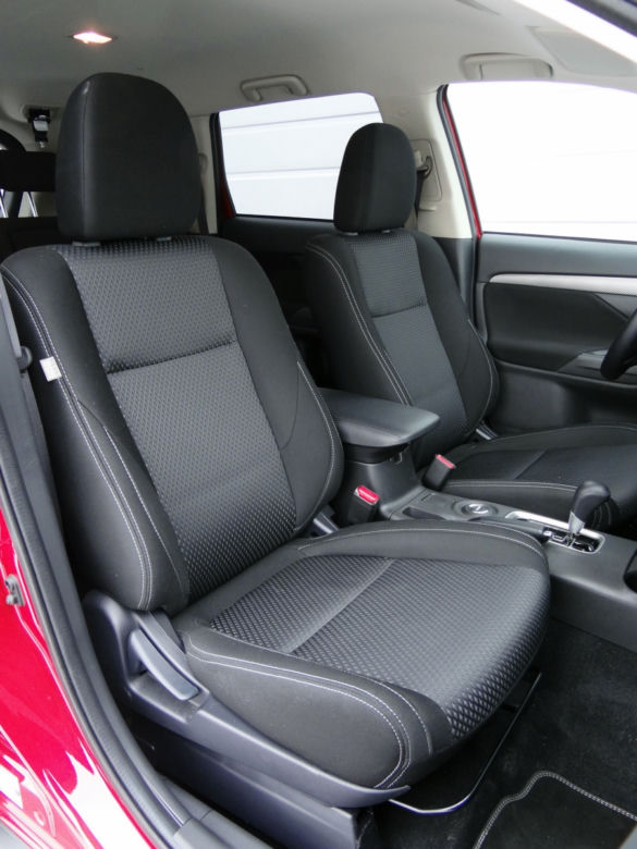 Mitsubishi Outlander 2.2 DID 6AT 4WD Intense Plus
