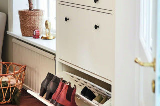 Jak najlepiej przechowywać i dbać o buty? Gdzie i jak trzymać buty, w których chodzimy aktualnie oraz te po sezonie? Sprawdzone rady i pomysłowe triki 