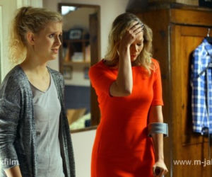 M jak miłość odc. 1046. Anna (Tamara Arciuch) Natalka (Marcjanna Lelek)