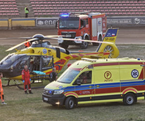 Dramat na meczu żużlowym! Śmigłowiec LPR lądował na stadionie