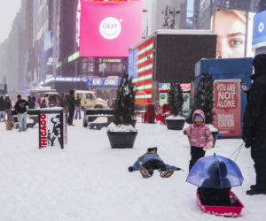 Ofiary śmiertelne, milion ludzi bez prądu w USA! Burza śnieżna atakuje