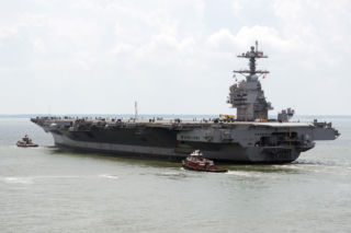 Lotniskowiec John F. Kennedy (CVN-79) na próbach morskich. Kiedy wejdzie do służby?