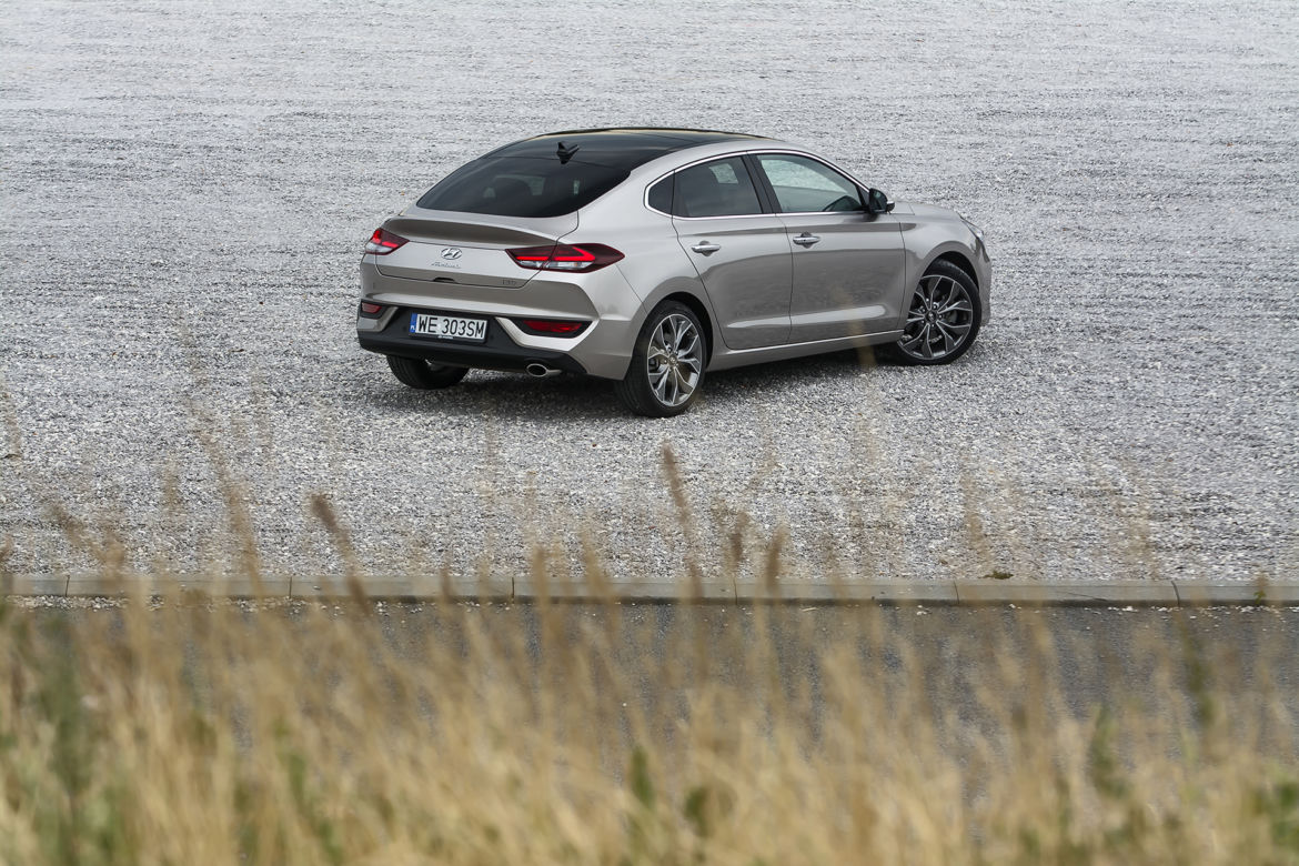 Hyundai i30 Fastback Premium 1.4 140 KM Turbo GDI 7DCT