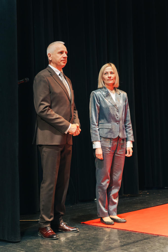 Najzdolniejsi uczniowie odebrali stypendia Prezydenta Miasta Siedlce