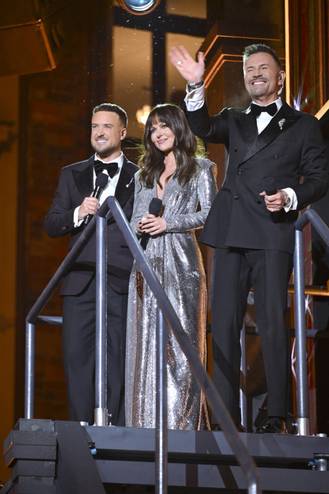 Krzysztof Ibisz pokazał 88-letnią mamę. Takie kadry to u niego rzadkość