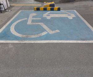 Wideo dr Anny Sankowskiej-Dobrowolskiej szokuje. Lekarka pokazała, jak deweloperzy sprzedają miejsca dla niepełnosprawnych osobom bez orzeczeń