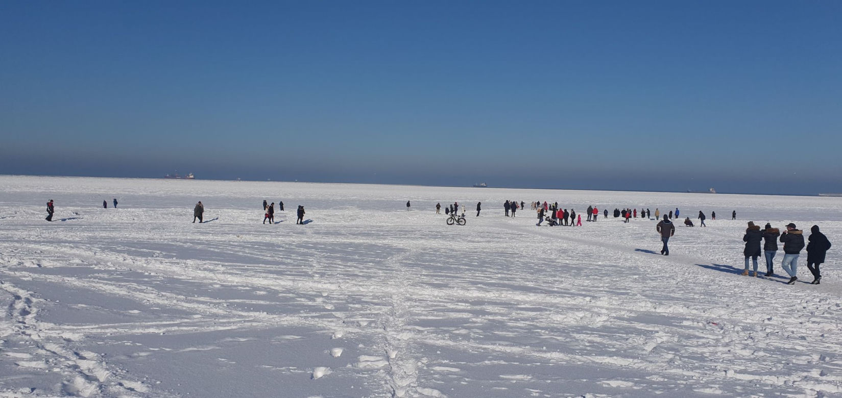 Plaża w Świnoujściu w zimowej odsłonie