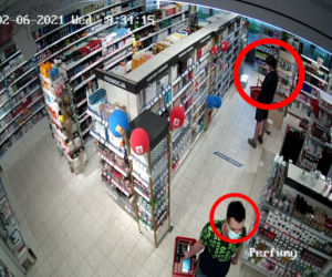 Okradli drogerię z bardzo drogich perfum. Szuka ich policja z Torunia