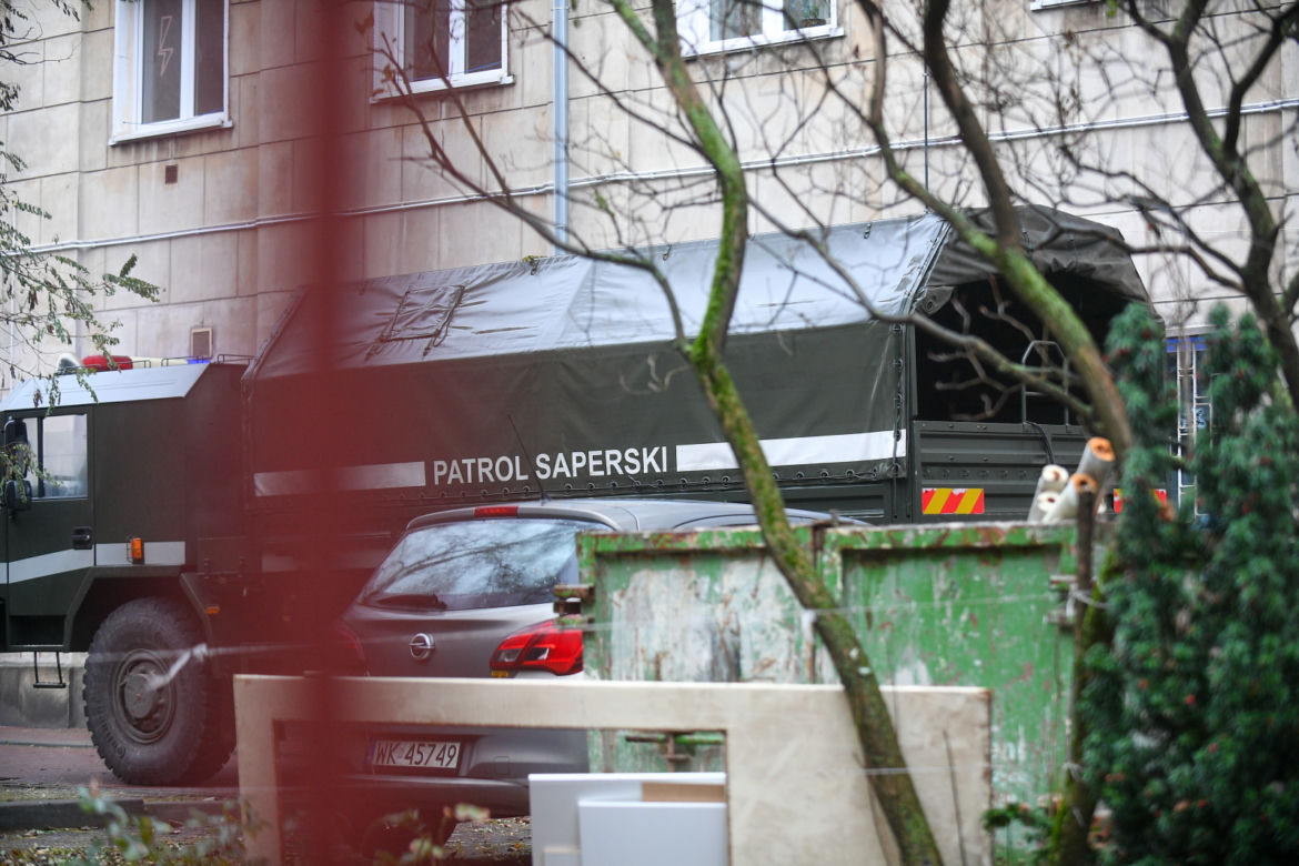 Warszawa: pociski artyleryjskie pod posadzką piwnicy na Pradze-Północ