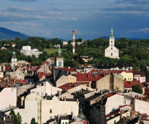 To jedno z najstarszych miast na Śląsku. Jest stolicą historycznej krainy