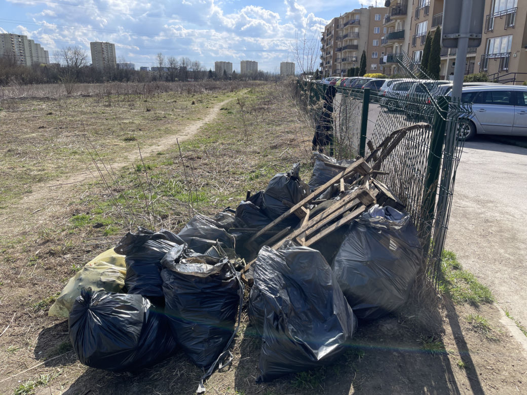 Mieszkańcy wzięli sprawy w swoje ręce i posprzątali Górkę Narodową. Pomogło im MPO
