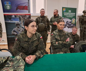 Targi Służby i Pracy w Skarżysku. Wojsko Polskie kusi nowoczesnością i stabilną ścieżką kariery