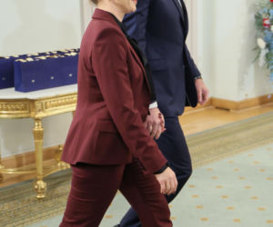 Marta Nawrocka w czerwieni