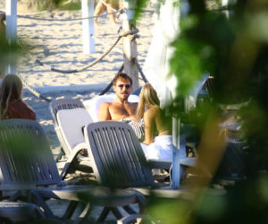 Mateusz Banasiuk na plaży w Sopocie. Tak wyglądał, gdy zrzucił koszulkę!