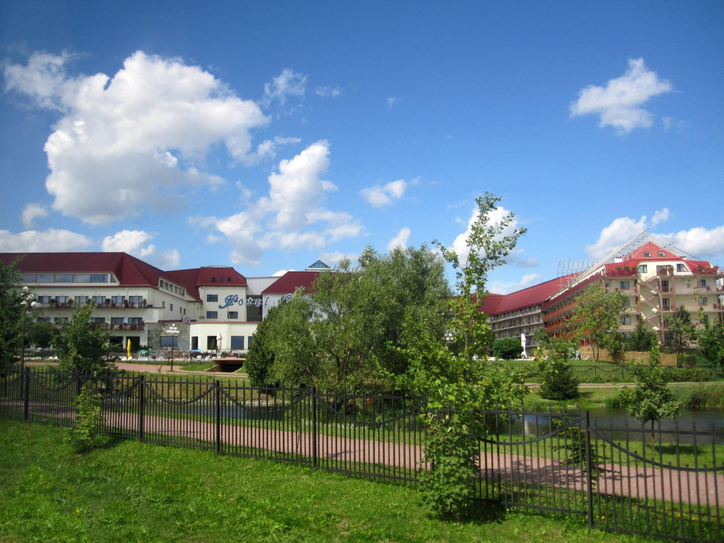 Hotel Gołębiewski w Mikołajkach