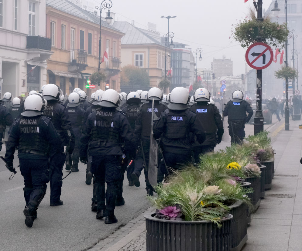 Policjanci zabezpieczali Marsz Niepodległości