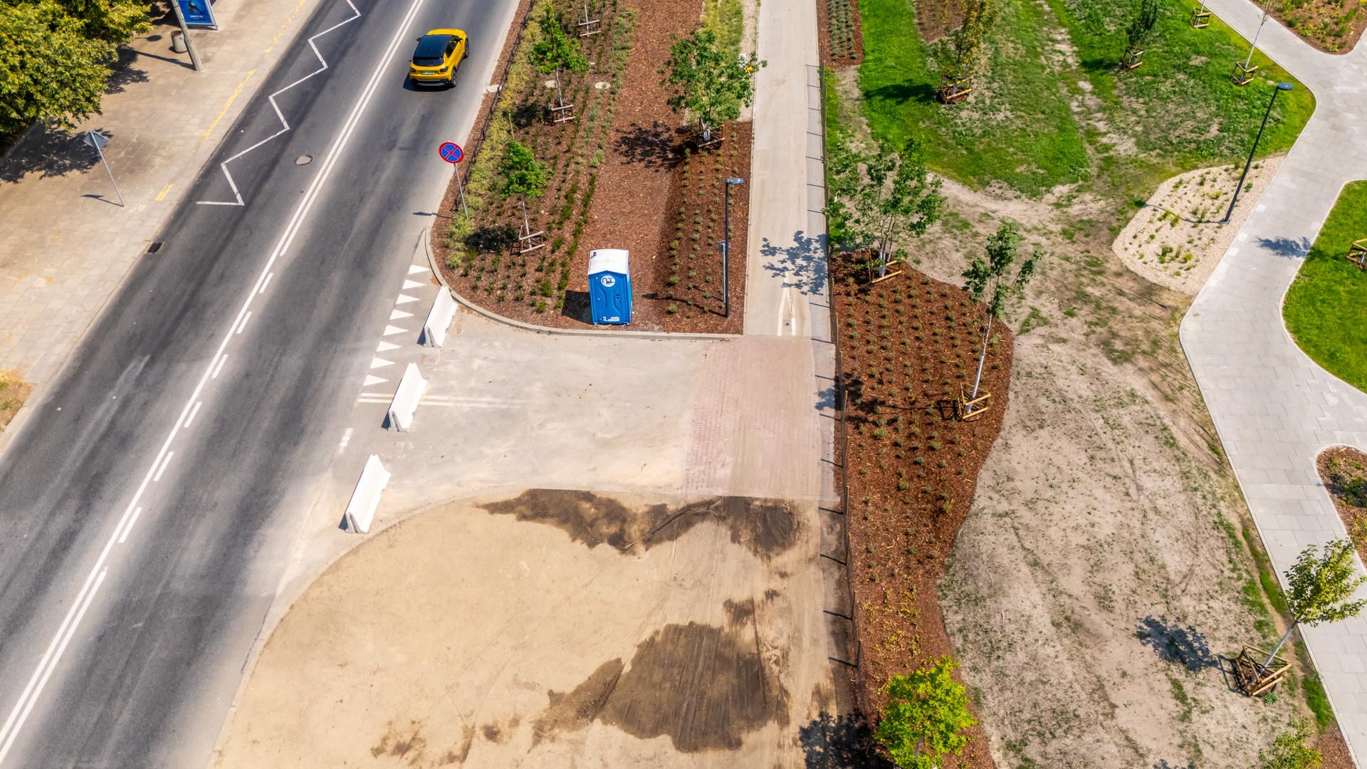 Park nad Południową Obwodnicą Warszawy w Warszawie