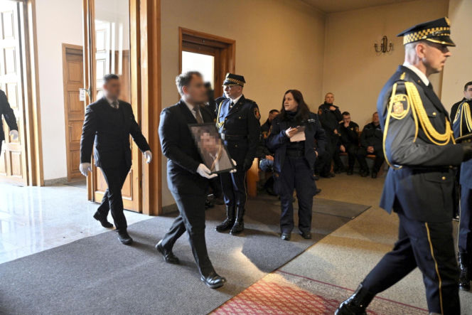 Pogrzeb strażnika miejskiego z Warszawy. Krzysztof zmarł na służbie