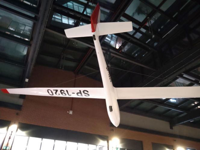 W galerii handlowej w Lesznie "wylądował" szybowiec