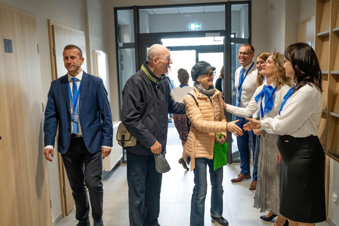 Sala Królestwa Świadków Jehowy w Katowicach otwarta GALERIA