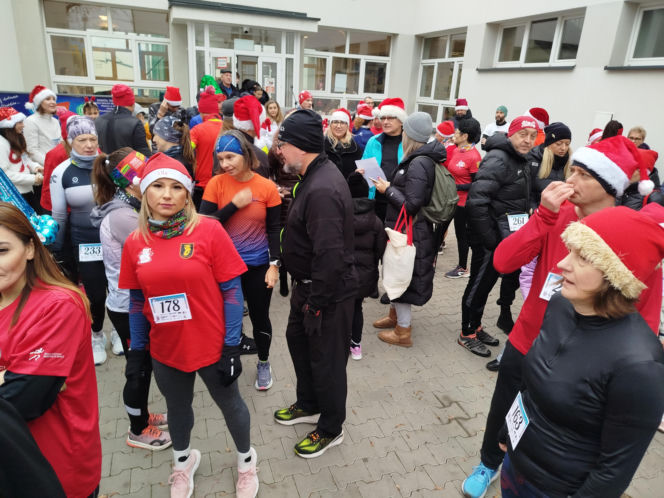 7. Charytatywny Bieg Mikołajkowy z Dwójką w Siedlcach 2025