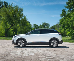 Peugeot 3008 GT HYbrid4 300 KM e-EAT8