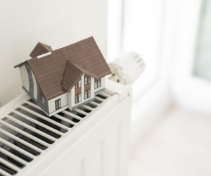 Dlaczego modernizacja ogrzewania wciąż nie jest priorytetem Polaków?