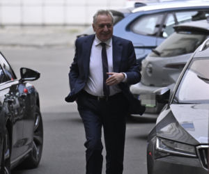 Pilna narada PiS na  Nowogrodzkiej