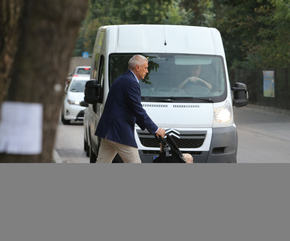 Giertych bierze 1500 zł od rządu i wydaje na walkę z PiS
