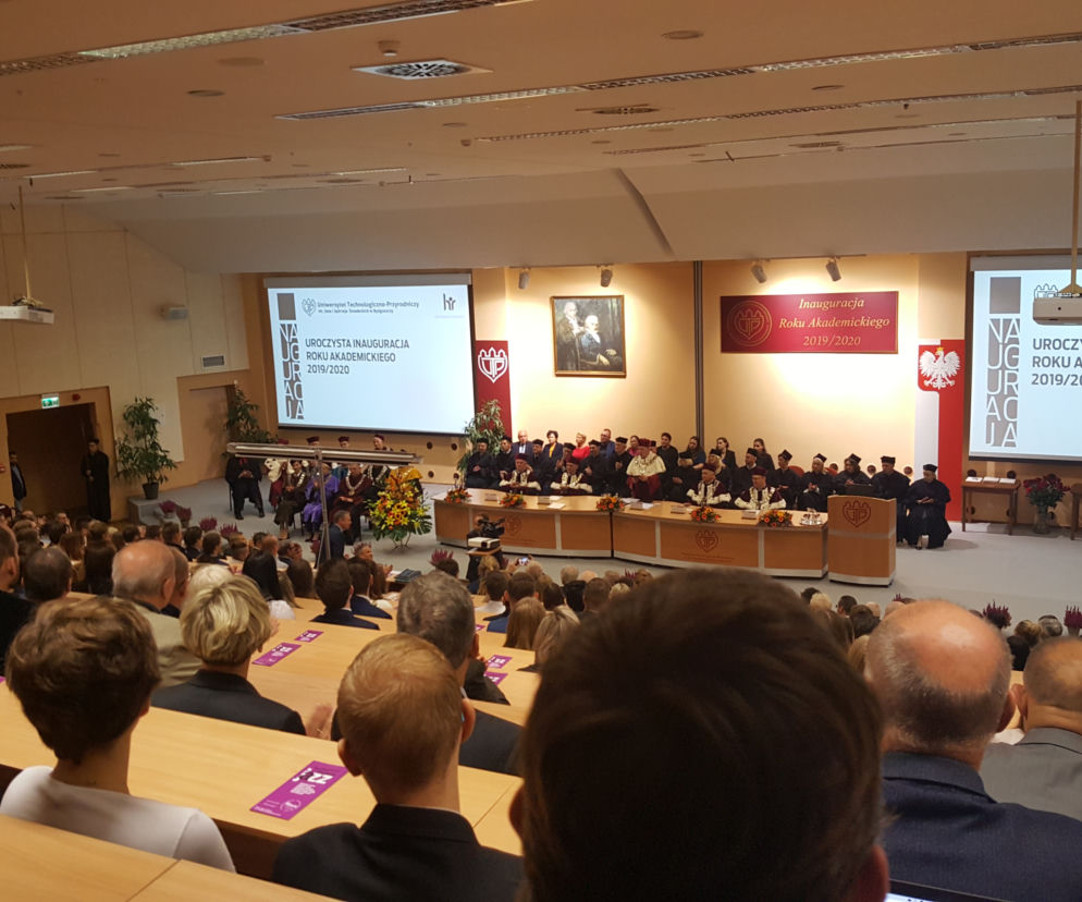 Koniec laby! Bydgoscy studenci wrócili na uczelnie 