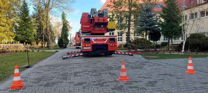 Próbna ewakuacja w zamojskim "rolniczaku"