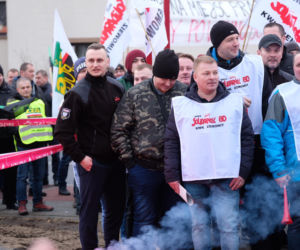 GORĄCA atmosfera w Imielinie! Górnicy chcieli się bić z mieszkańcami?